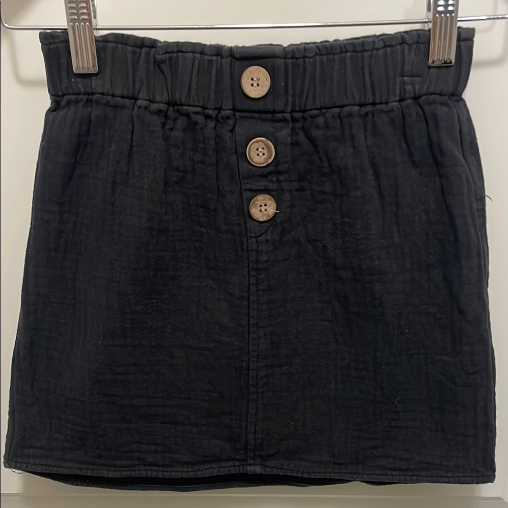 GB girls Black Smocked Pencil Mini Skirt size Medium